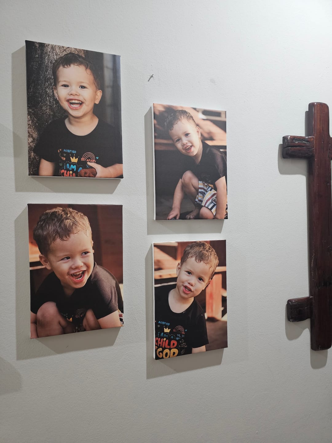 Customer photo review of 4 x A4 Canvas Combo