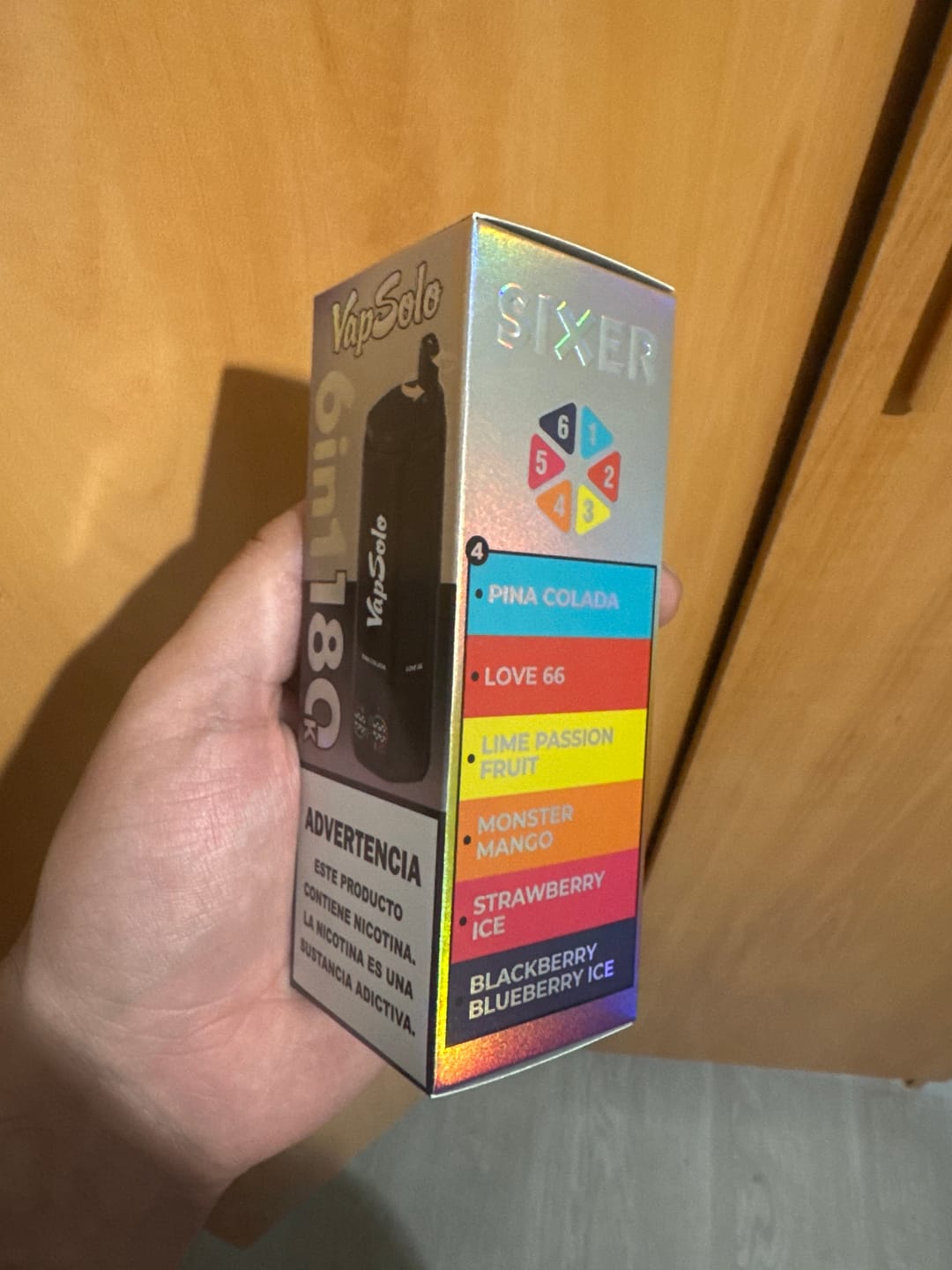 Customer photo review of VAPSOLO SIXER 180k | 6 sabores en 1