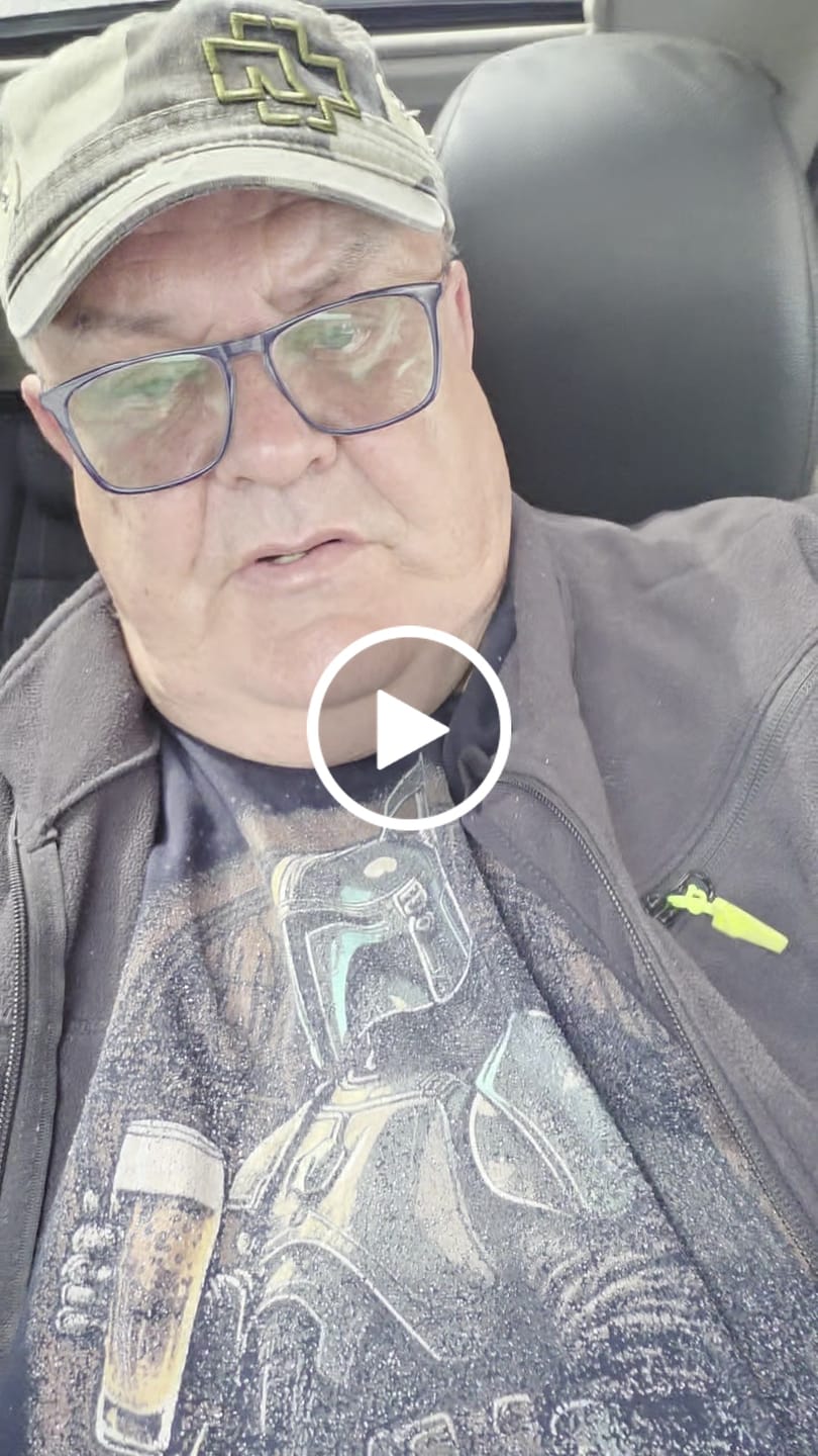 Customer video review of Das ist der Weg - Mandalorian Bier - Herren Shirt