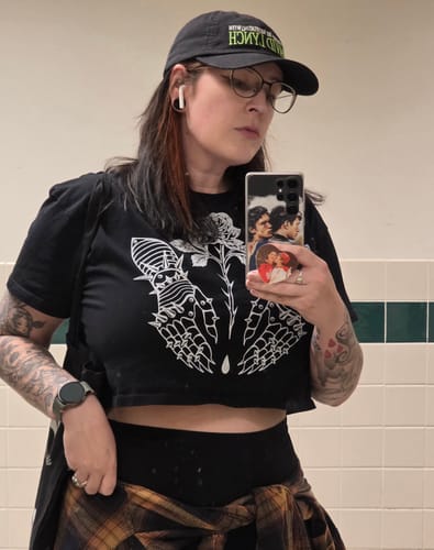 Customer photo review of Arma Mitis Crop Tee