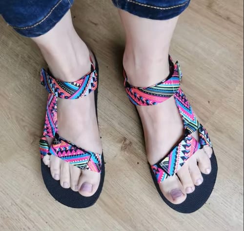 Customer photo review of Sandales plates d'été
