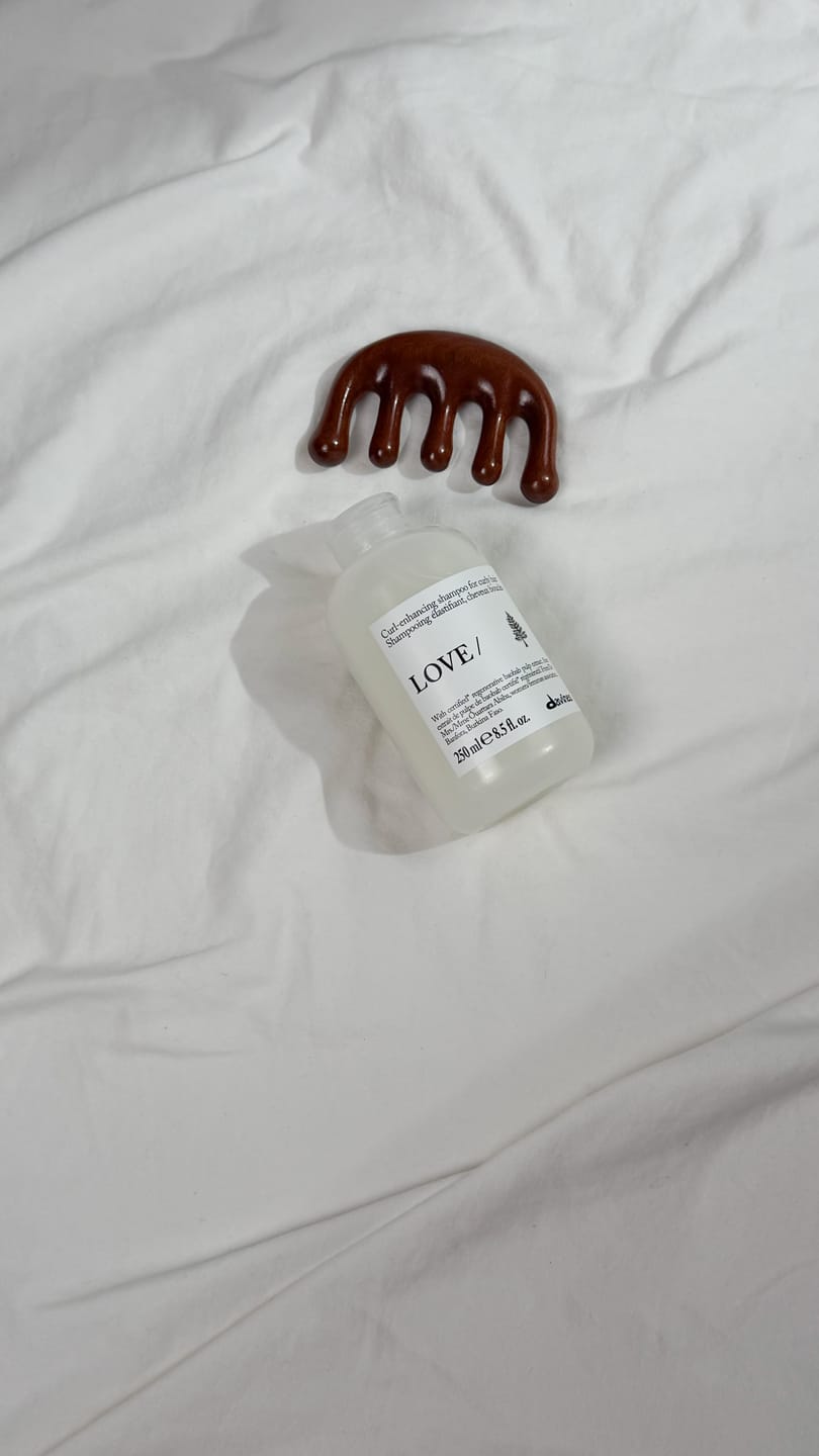 Customer photo review of LOVE CURL Shampoo