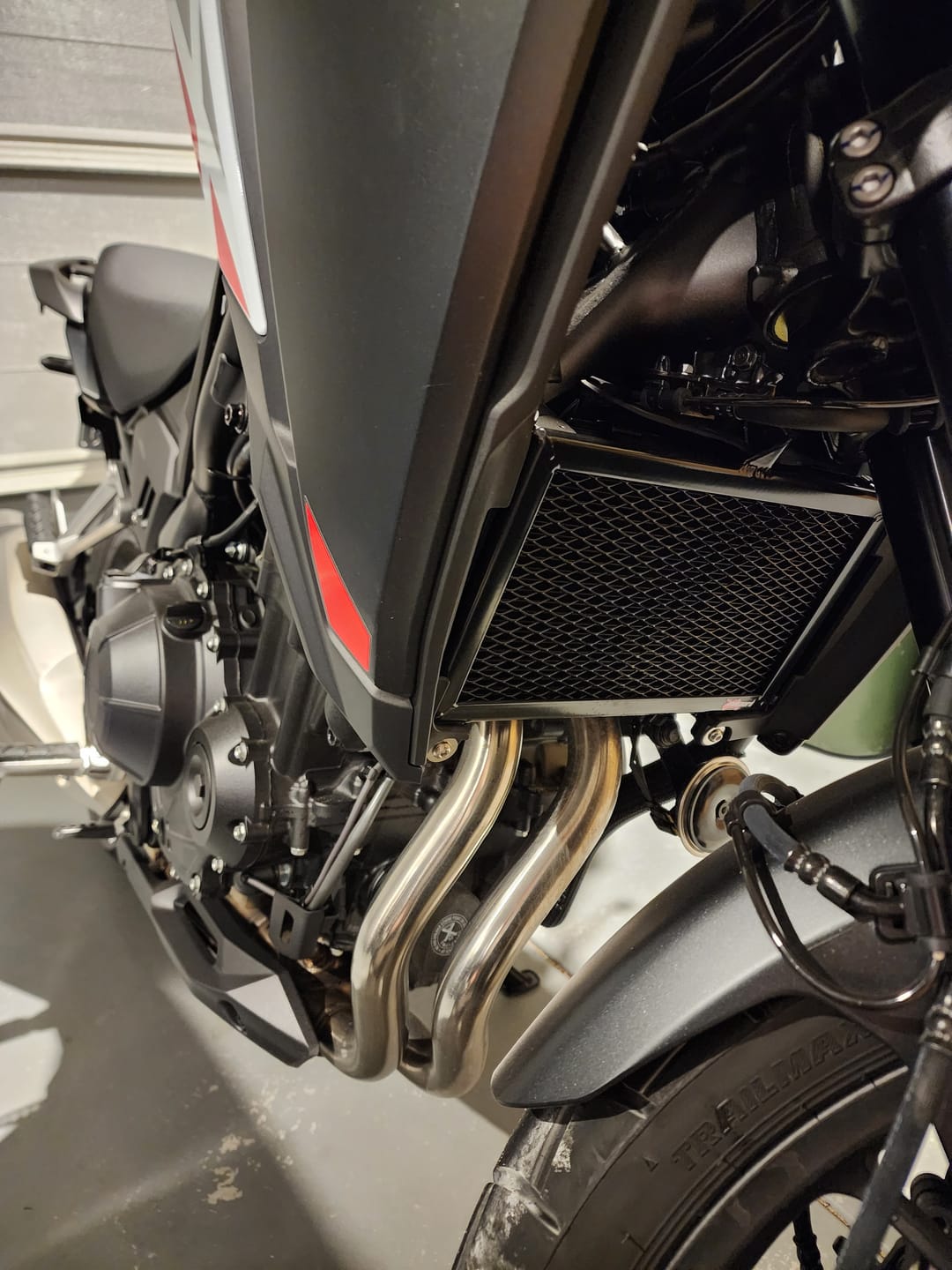 Customer photo review of Honda  NX500 2024-2026 Radiator Guard
