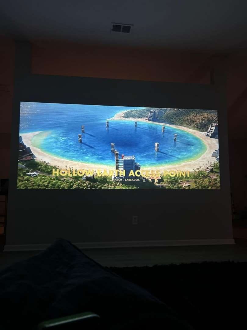 Customer photo review of Zoomly® Pro Elite 4K Smart Projector