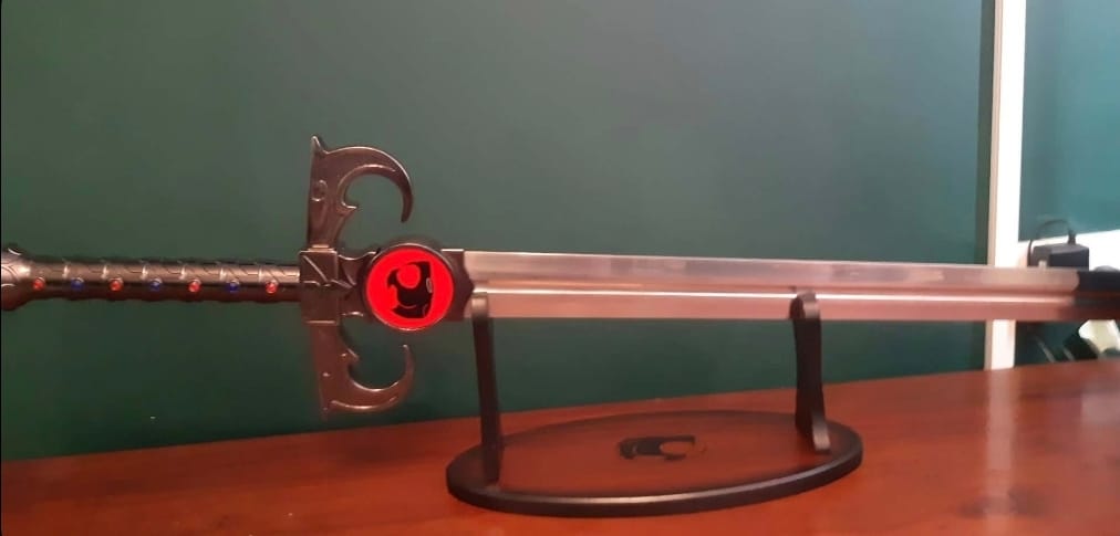Customer photo review of Thundercats Deluxe Sword Of Omens