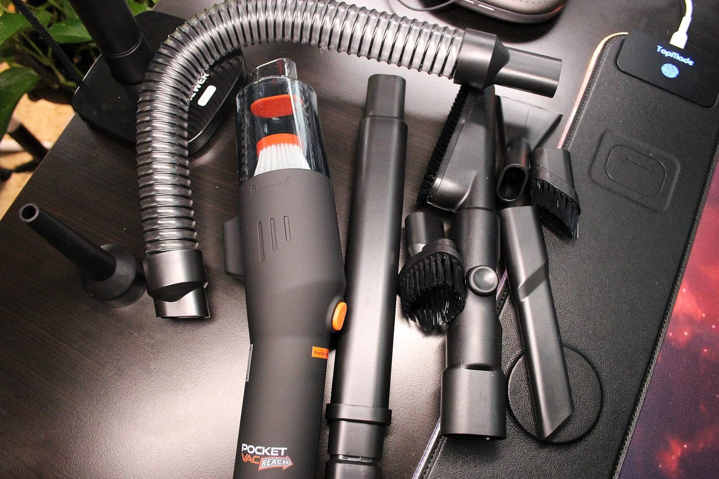 Customer photo review of Pocket Vac Reach by Pocket Shop™ – Portable Handheld Vacuum Cleaner for Tight Spaces & Car Detailing