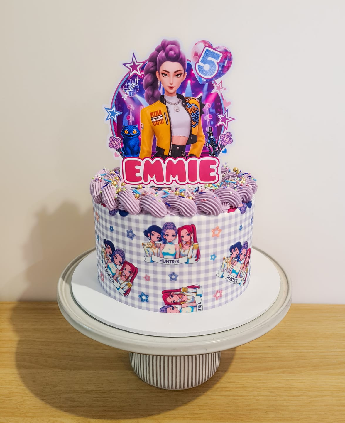 Customer photo review of HUNTR/X Musical group KPop Demon Hunters Inspired - Icing Cake Wrap