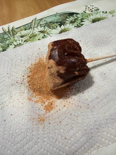 Customer photo review of PicaFresa Strawberry Lollipops
