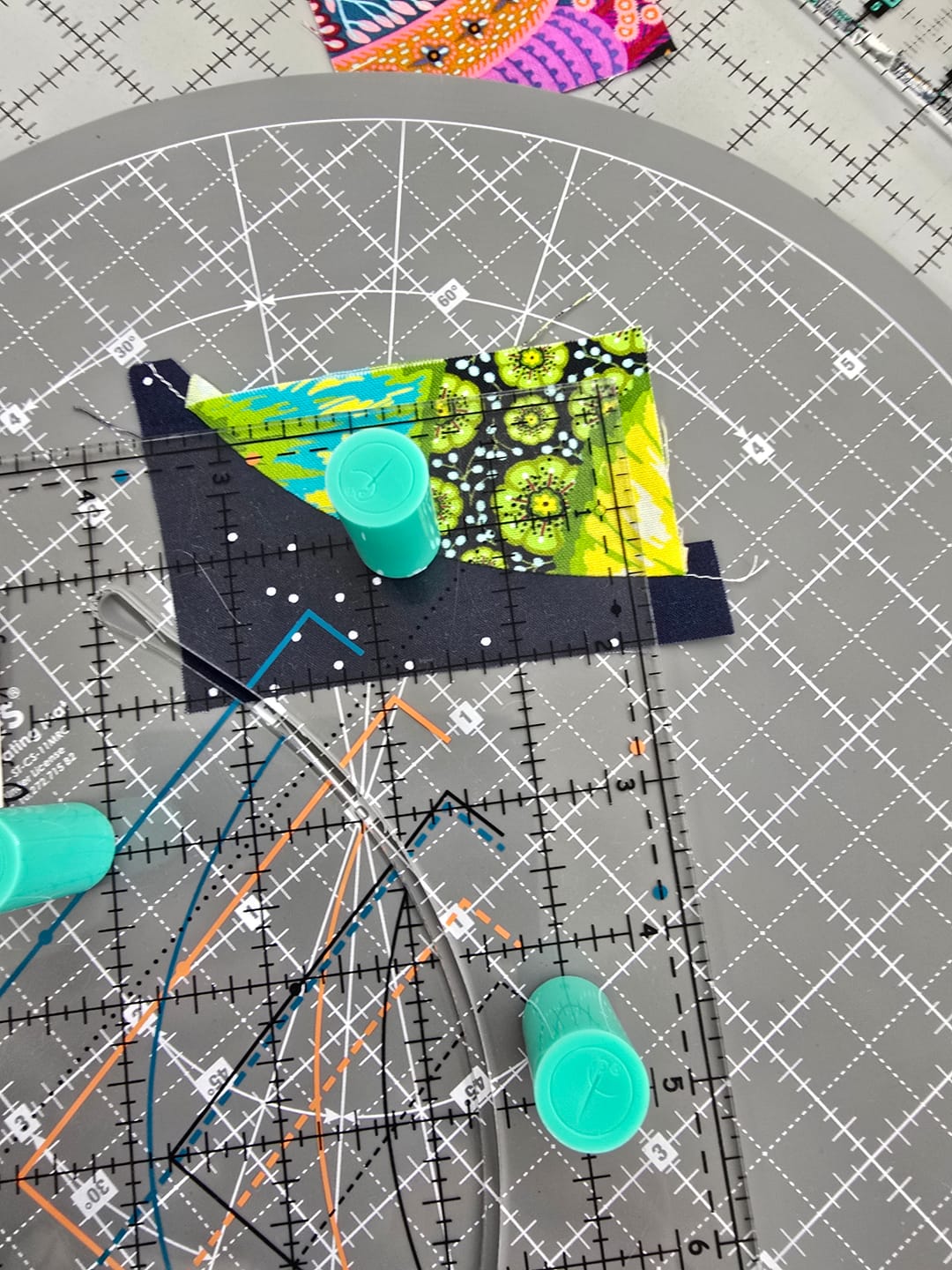 Customer photo review of Sew Magnetic 11" Rotating Self-Healing Cutting Mat