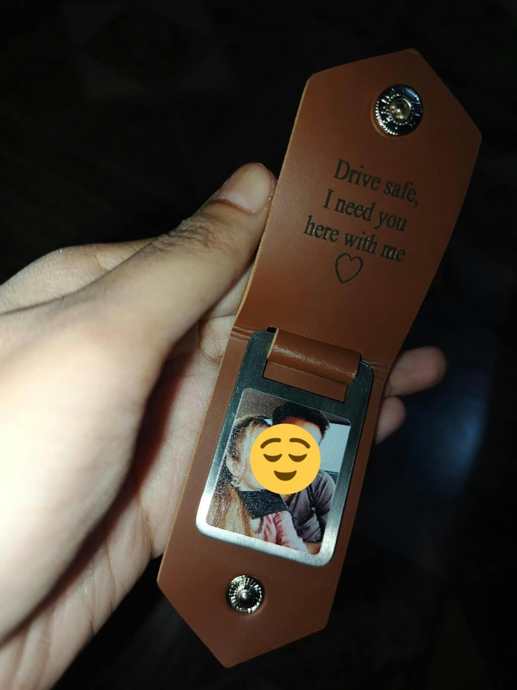 Customer photo review of Personalisierter Foto-Schlüsselanhänger mit Gravur