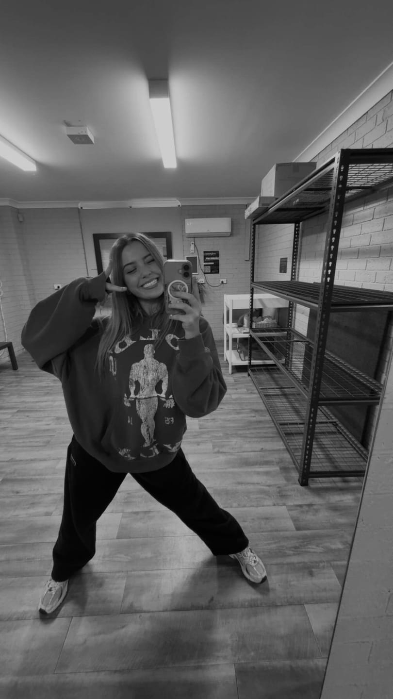 Customer photo review of 5161 - Golds Gym Classic Pullovers