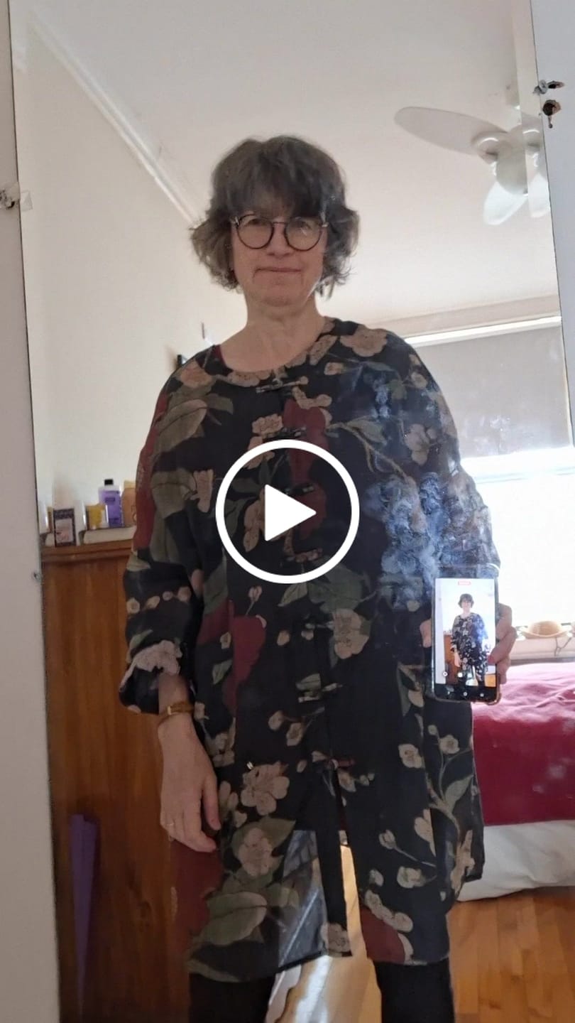 Customer video review of Plus Size Women Vintage Flower Print Ramie Spring Shirt