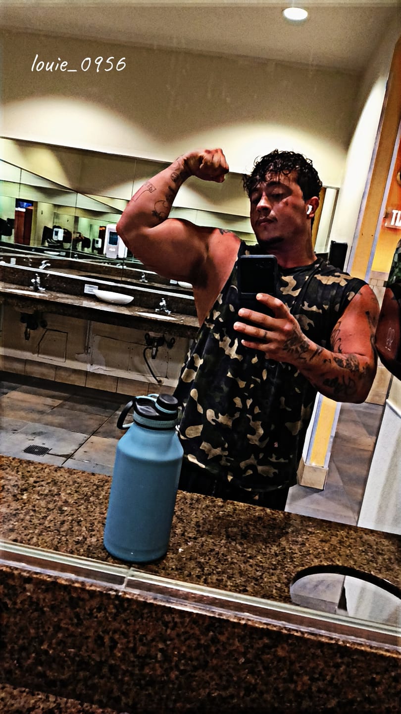 Customer photo review of 3065 - RunTech Camo Tanks