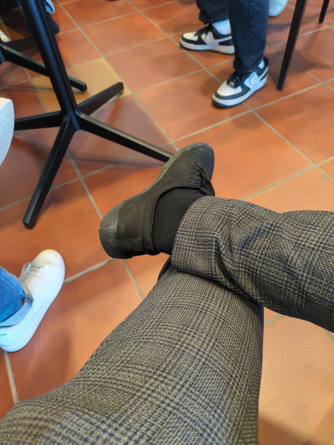 Customer photo review of Vaistoa Rento 2 -paljasjalkatennarit
