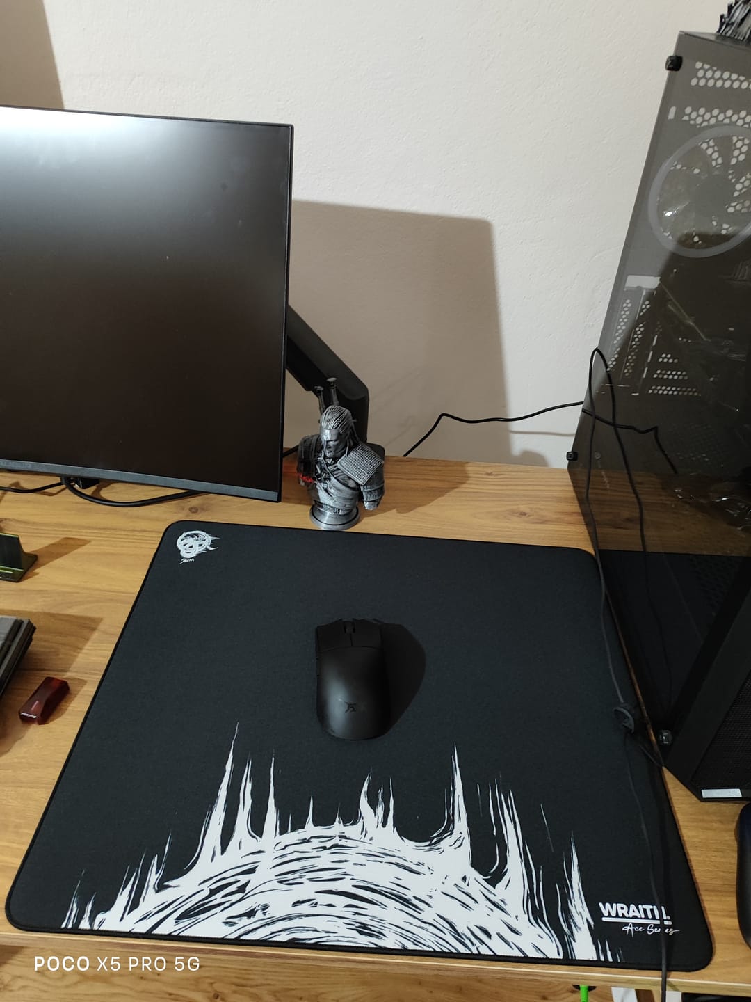 Customer photo review of Wraith Ace Series Poron Mousepad