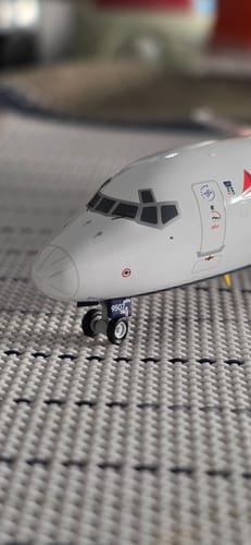 Customer's close-up of the Gemini Delta 717-200 model, showing the detailed cockpit and nose gear.