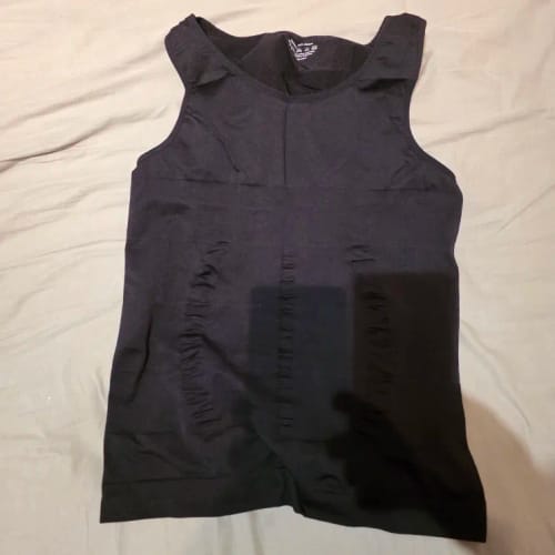 Customer photo review of SlimForm Unterhemd