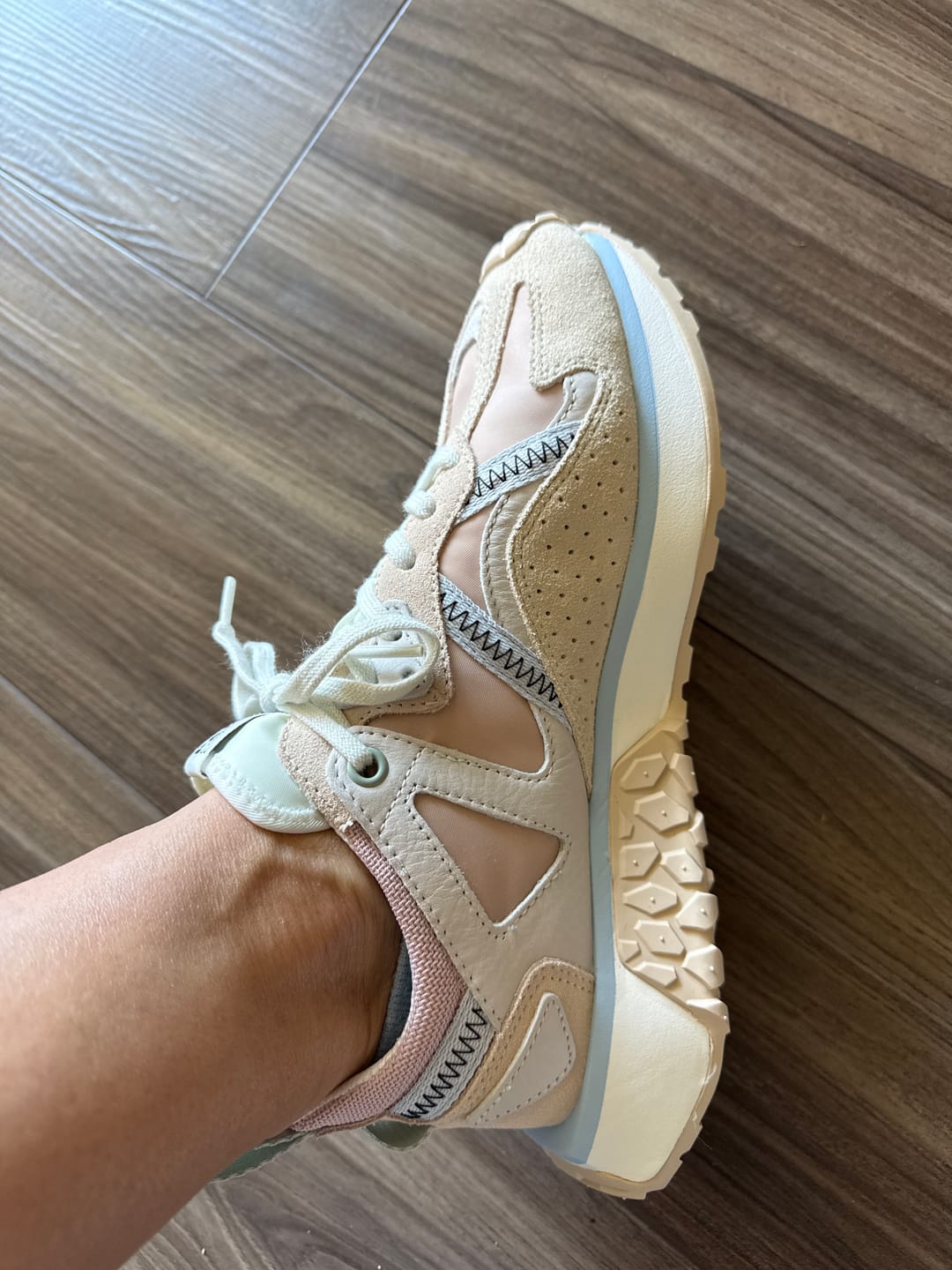 Customer photo review of 98876-918-M | TROOP RUNNER OUTCITY | ROSE SMOKE MIX
