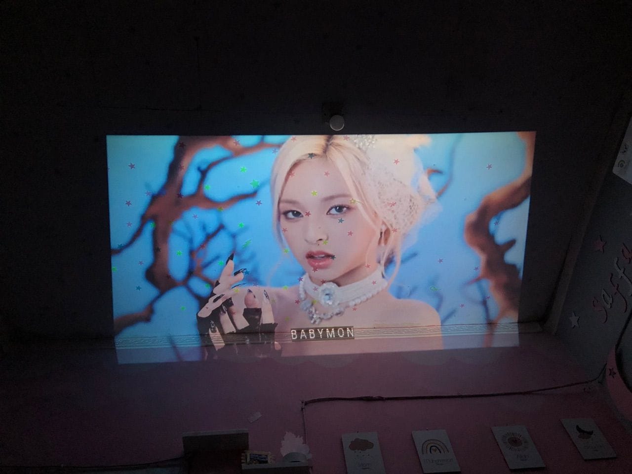 Customer photo review of Zoomly® Pro Elite 4K Smart Projector