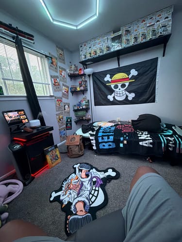 Customer photo review of Monkey D. Luffy Rug