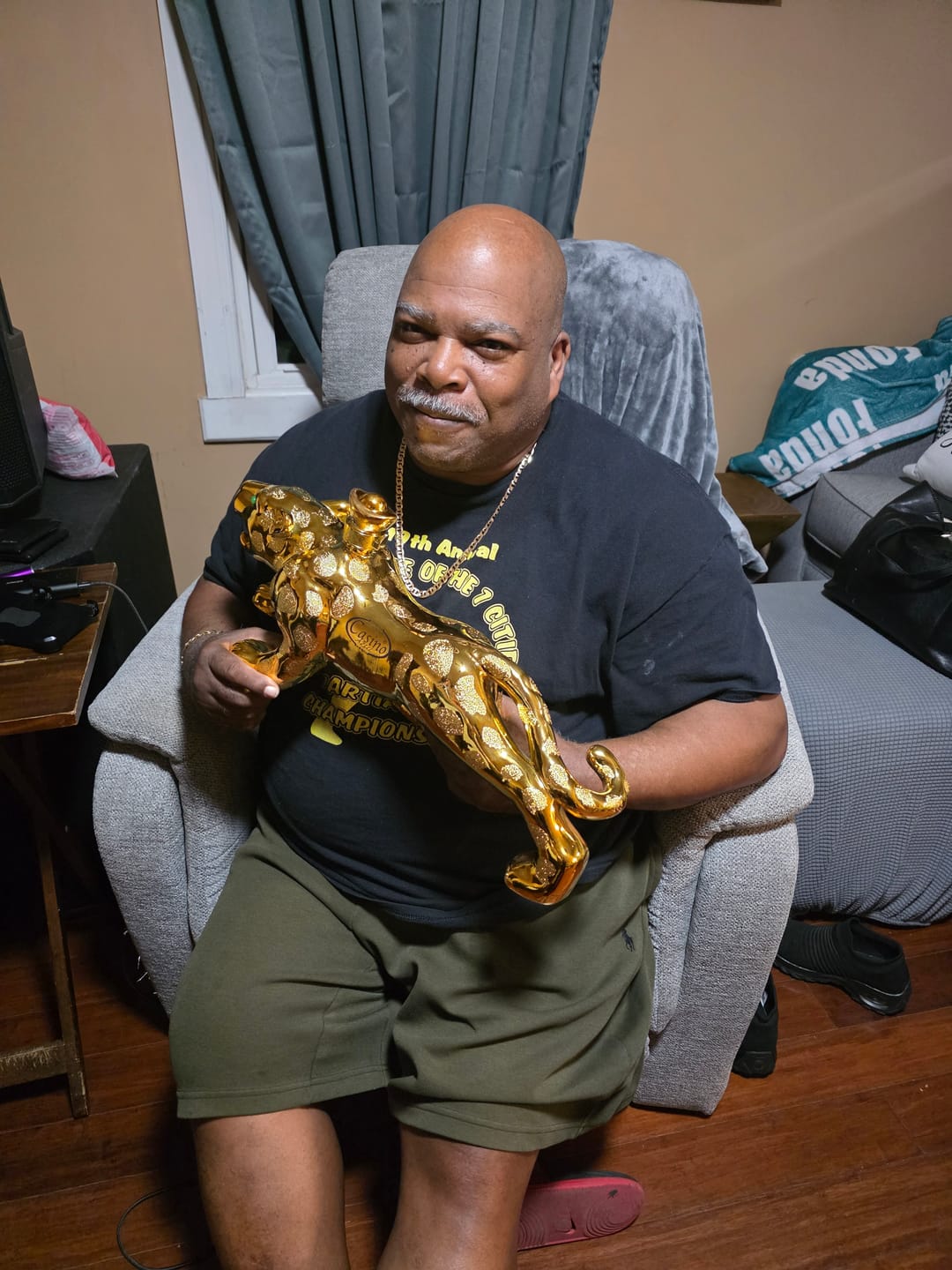 Customer photo review of Jaguar Gold Tequila Anejo 1.75L
