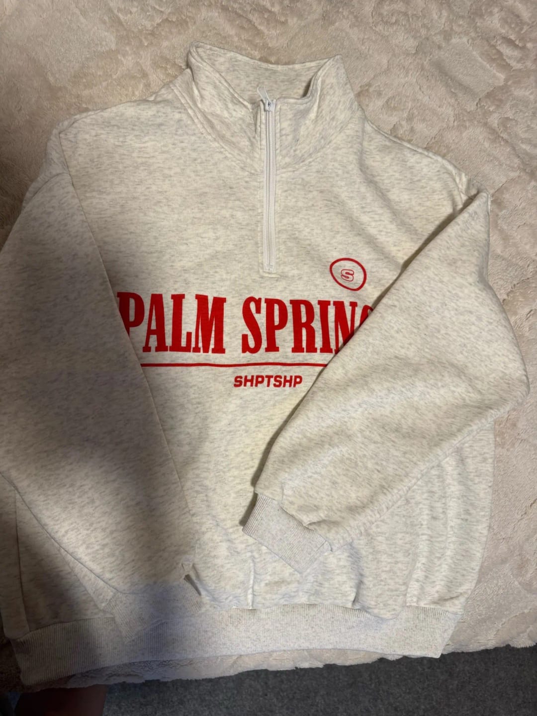 Customer photo review of Zekye  Hoodies Women Letter Print Sweatshirt Hoodie