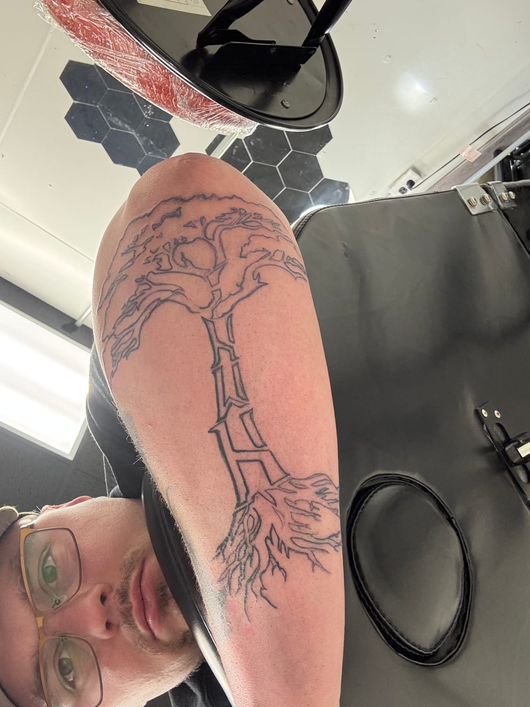 Customer photo review of Signature Tattoo Numbing Cream 2 TUBE