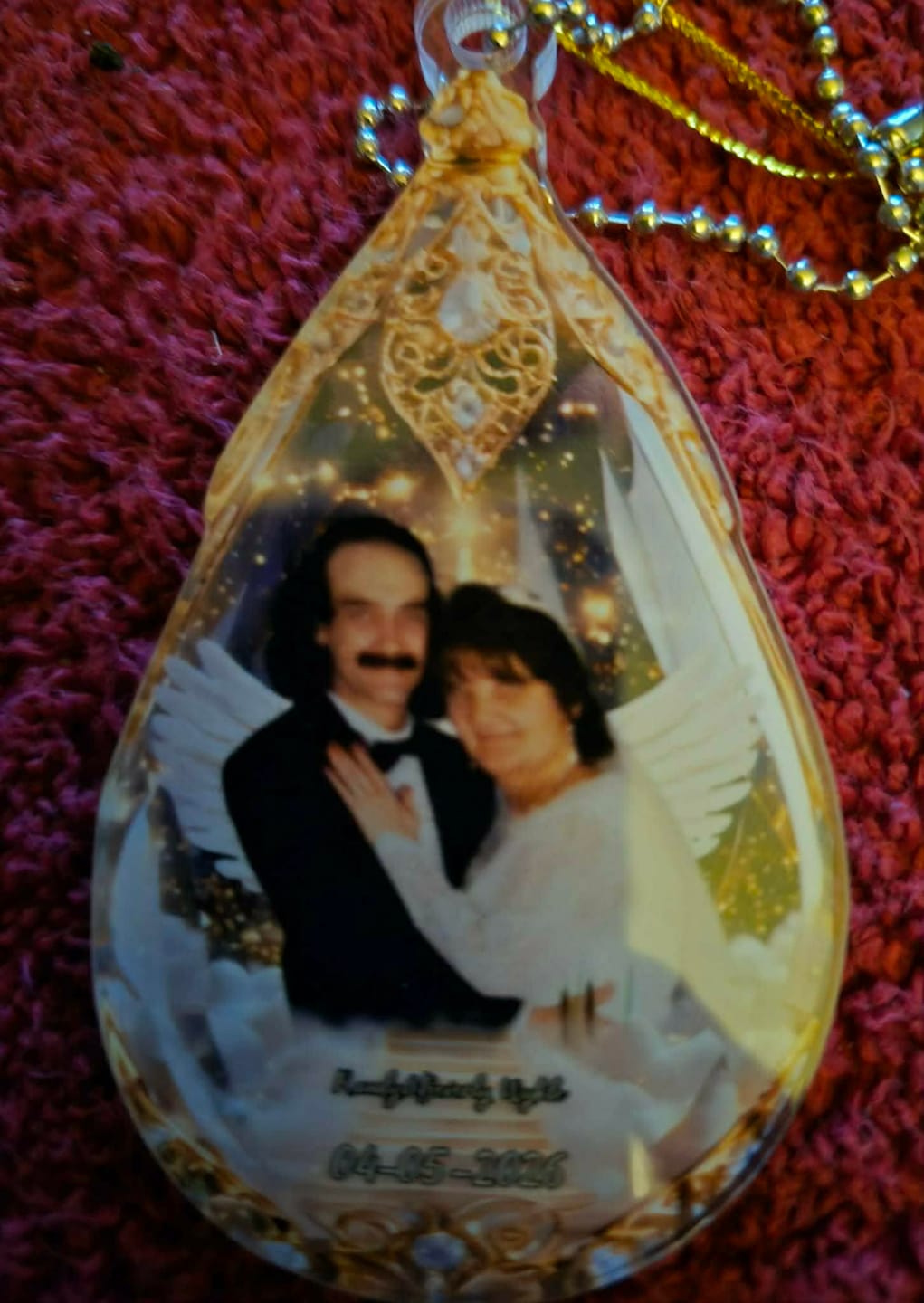 Customer photo review of Custom Photo Car Ornament - Personalized Christmas Memorial Sympathy Gifts For Loss Of Mom, Dad