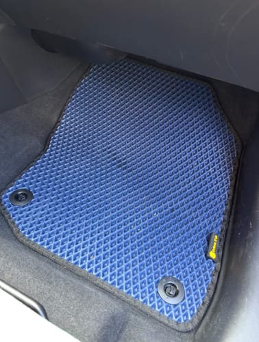 Customer photo review of Auto Fußmatten nach Maß - Komplettset