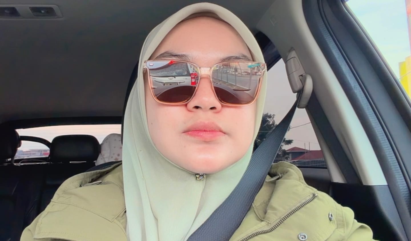 Customer photo review of FREE Sunglasses Leather Pouch + Suede Microfiber Cloth (Worth RM24.90)