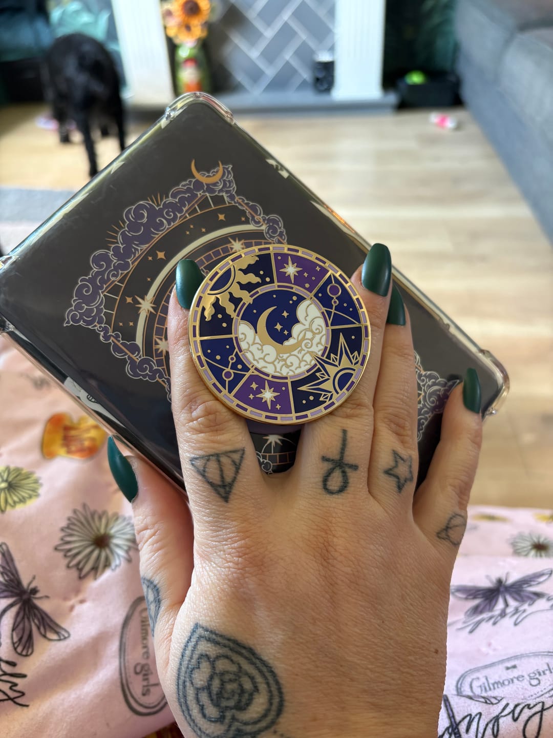 Customer photo review of Otherworldly eReader Sticker Insert - Purple