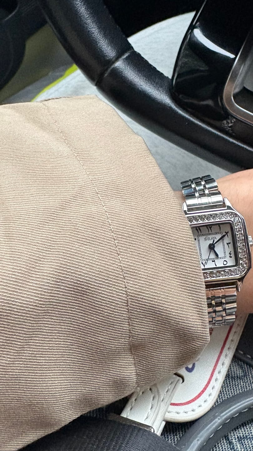 Customer photo review of LA MYKONOS MONTRE ARGENT AVEC CHIFFRES ARABES