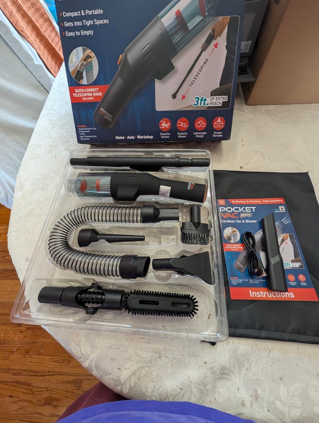 Customer photo review of Pocket Vac Reach by Pocket Shop™ – Portable Handheld Vacuum Cleaner for Tight Spaces & Car Detailing