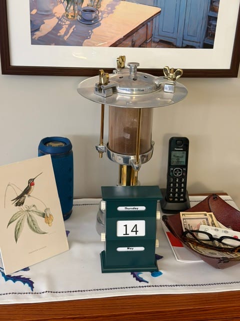 Customer photo review of Vintage Perpetual Desk Calendar