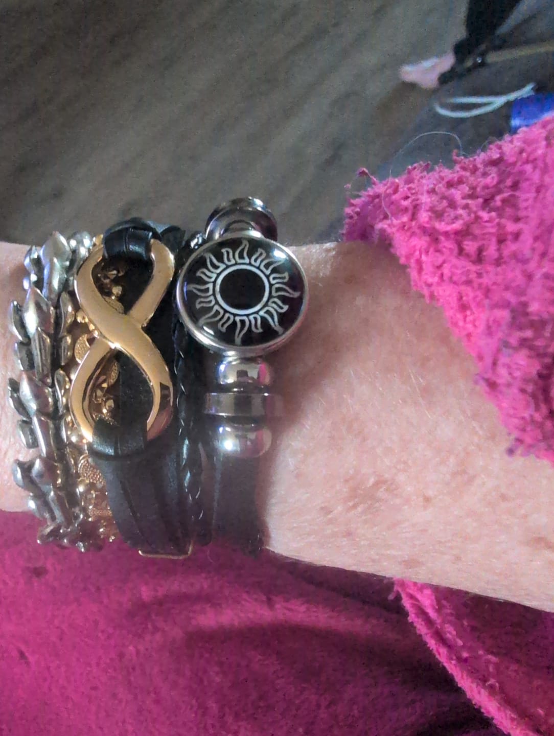 Customer photo review of FREE Today: Trend Sun & Moon Glow-In-The-Dark Couple Bracelet Set
