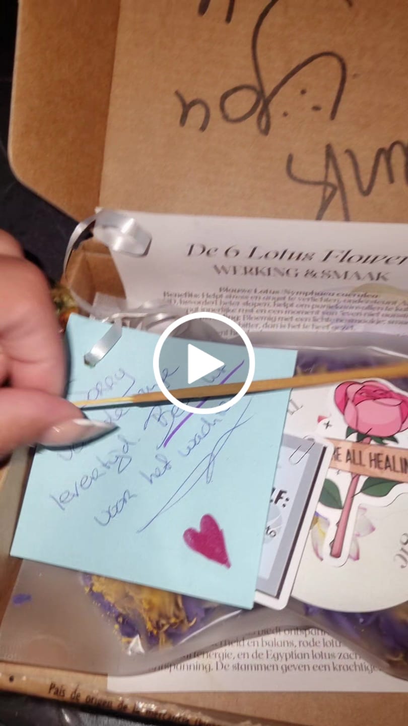 Customer video review of PRE ORDER Blue Lotus Flower (Nymphaea caerulea)