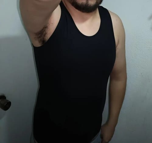 Customer photo review of SlimForm Unterhemd