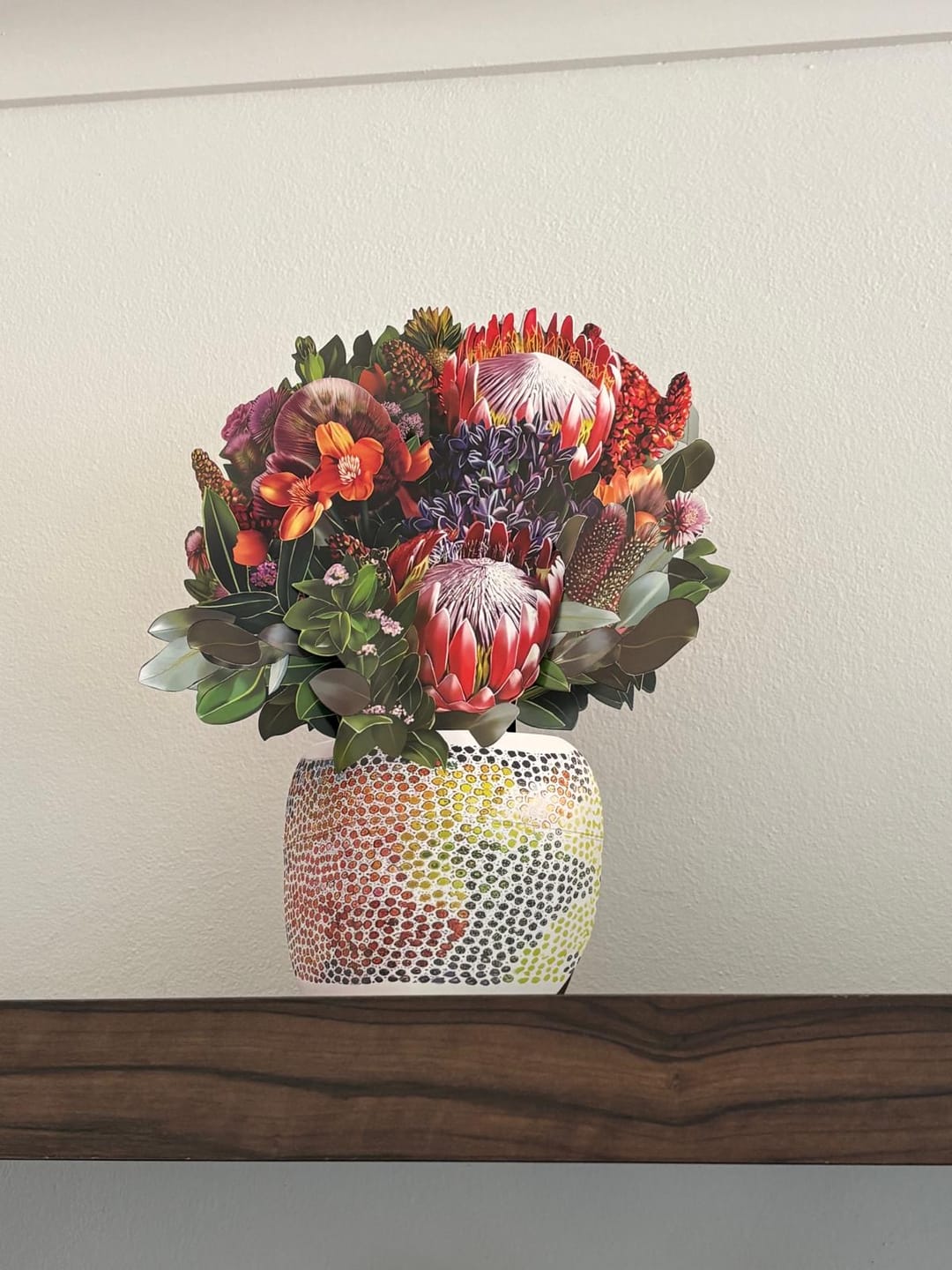 Customer photo review of Kakadu Embrace Pop-Up Bouquet