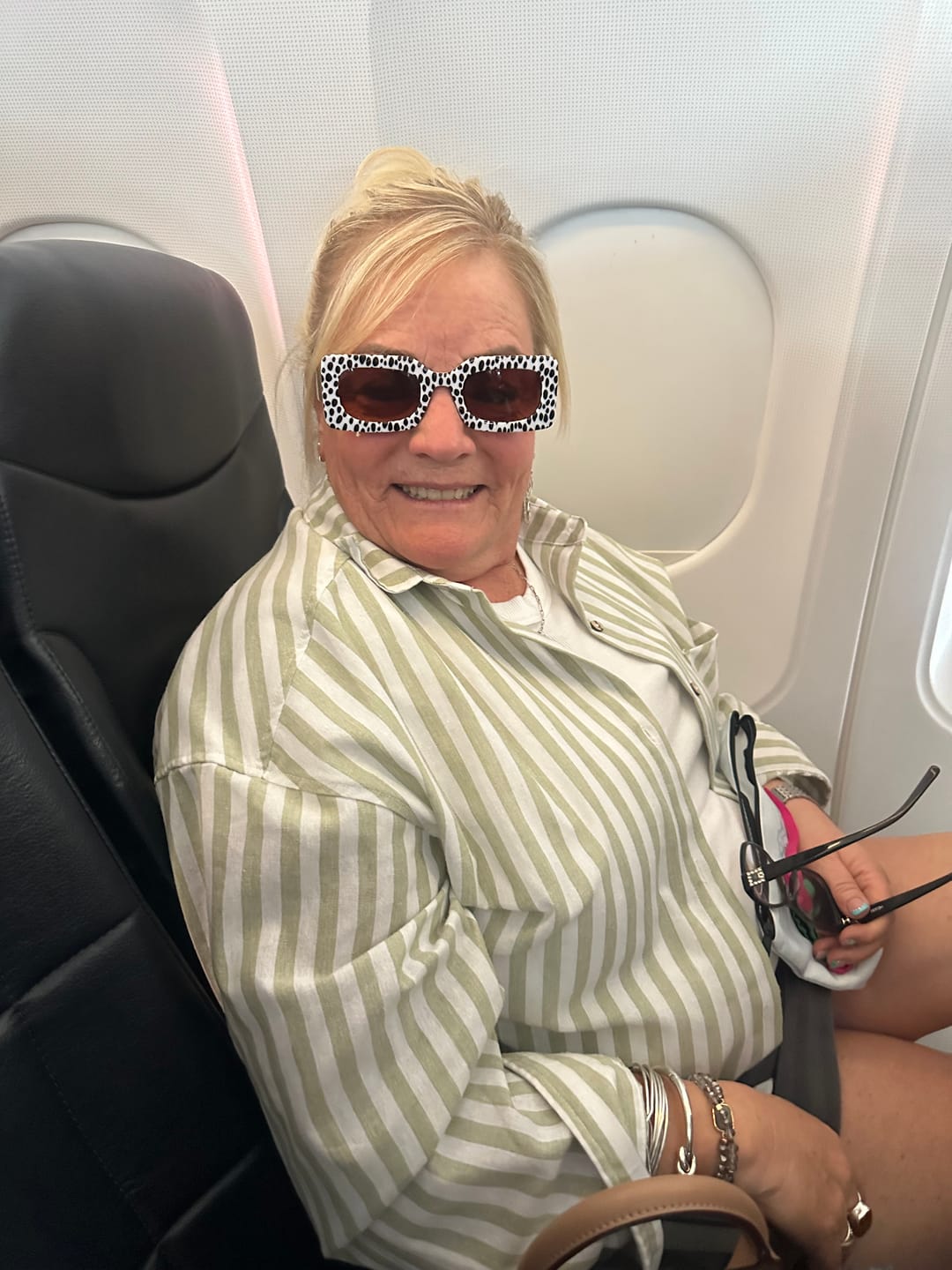 Customer photo review of Deco Sunglasses