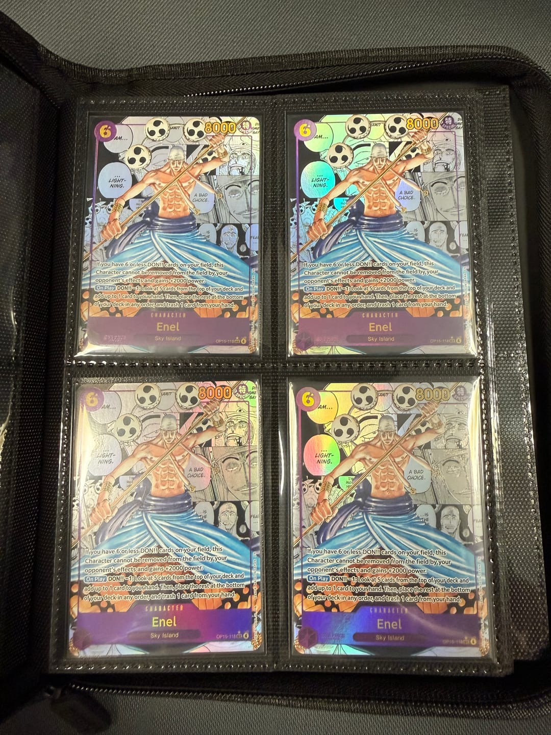 Customer photo review of TCG Sammelkarten Binder Klein Schwarz für 160 Karten – Sammelordner für Pokémon, Yu‑Gi‑Oh!, One Piece, Lorcana & Magic, 4‑Pocket, PU‑Leder mit Reißverschluss