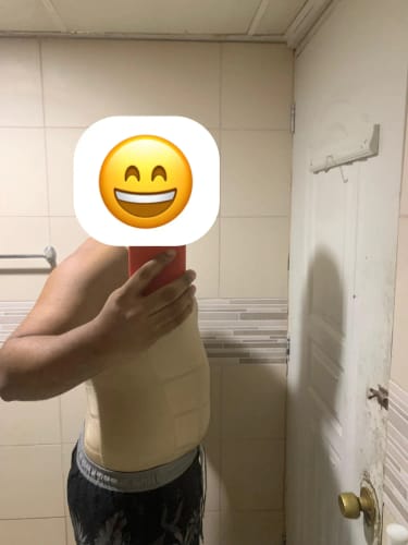 Customer photo review of SlimForm Unterhemd