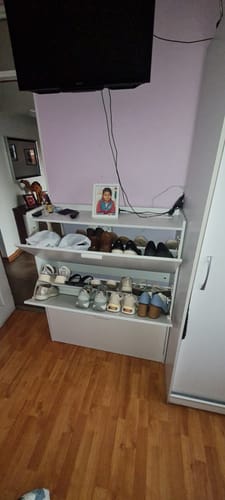 Customer photo review of Mueble Zapatero XXL PRO Organizador de Zapatos con USB y Enchufe