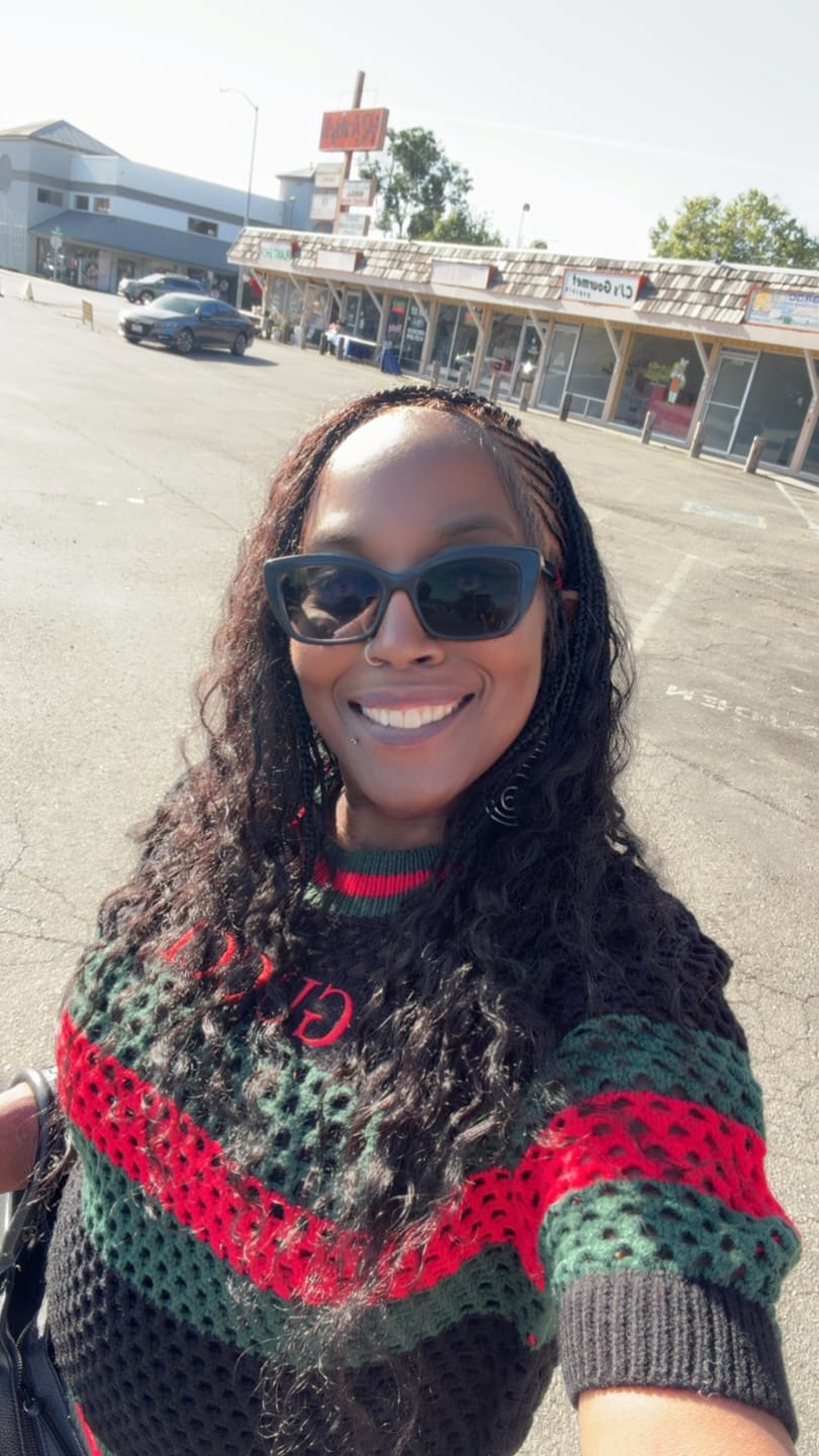 Customer photo review of Avery - Fulani 2 Steps Pre Bleached Full lace Cornrow Human Hair Curls Boho Box Braided Wig