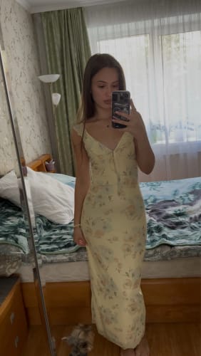 Customer photo review of Ava Floral Plunge Maxi Dress