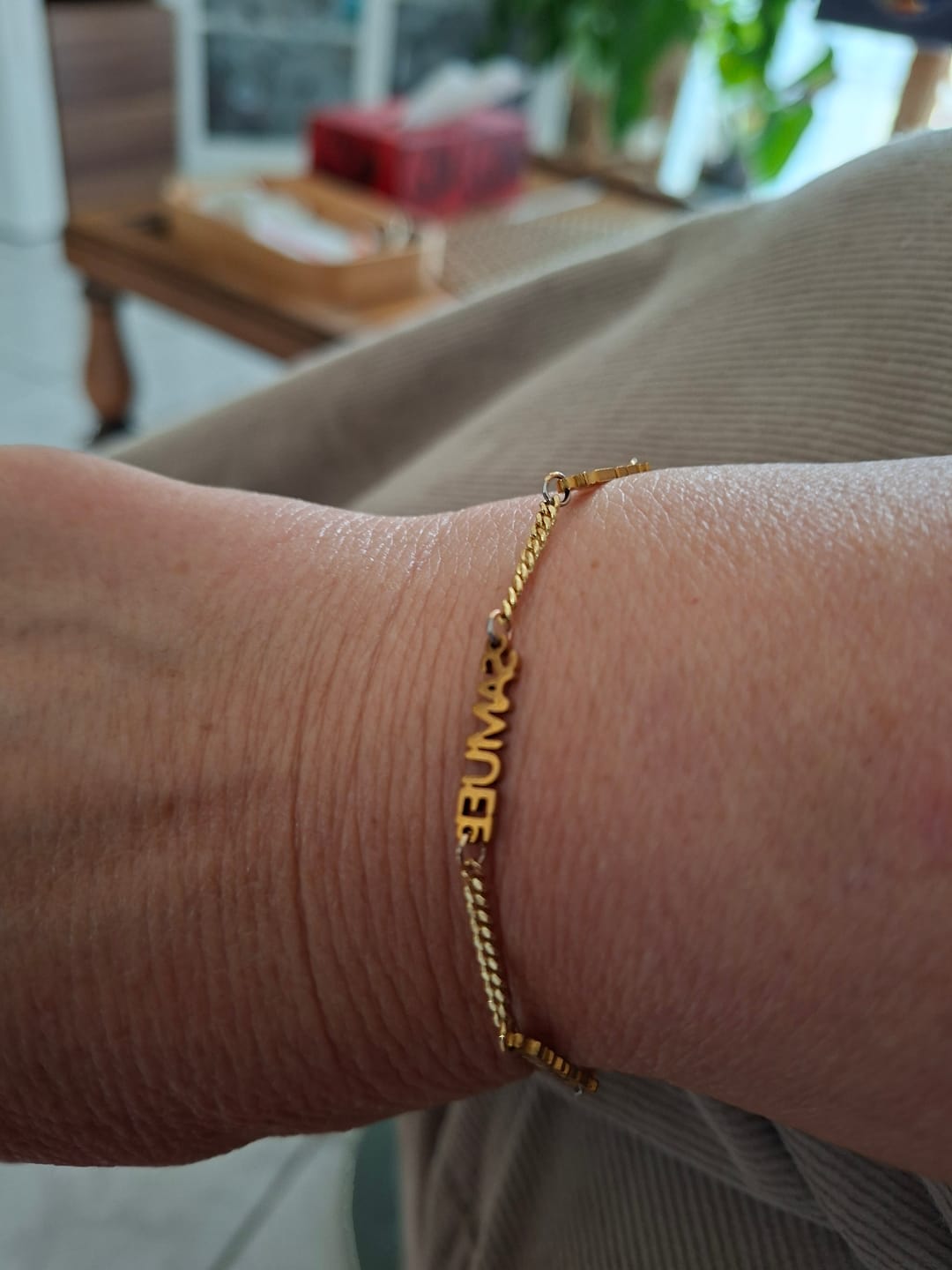 Customer photo review of Bracelet personnalisé avec nom