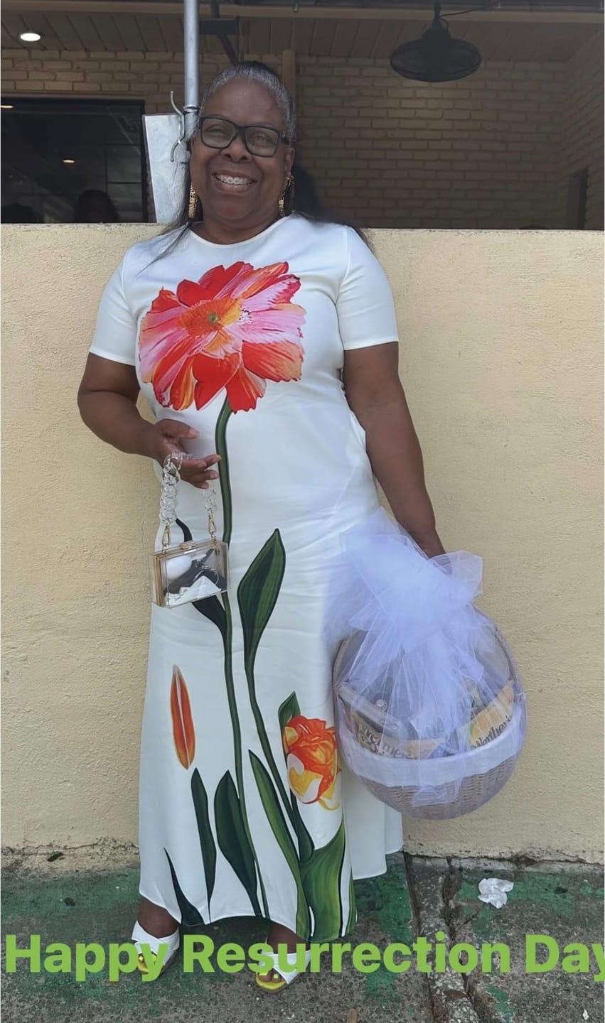 Customer photo review of Short Sleeves Flower Print Boat Neck Maxi Dresses