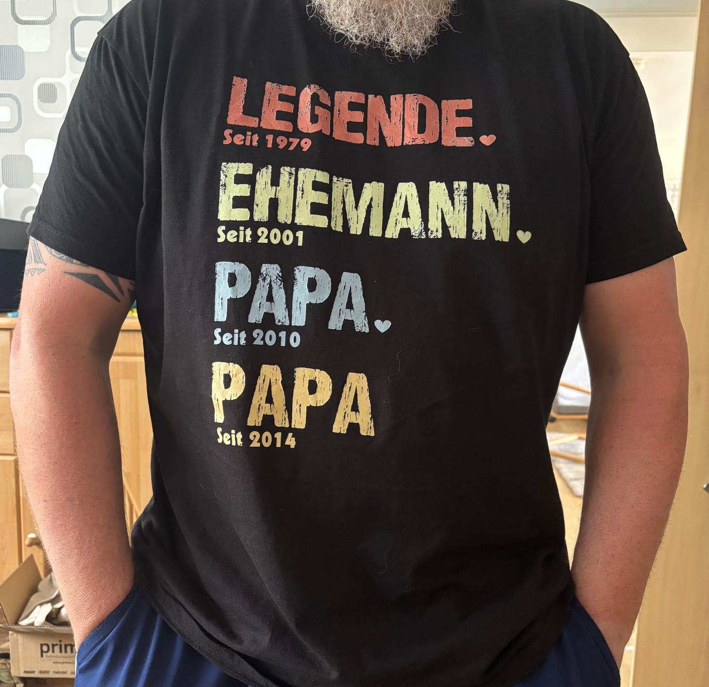Customer photo review of Legende, Ehemann, Papa und Opa - Personalisiertes T-Shirt für Papa und Opa