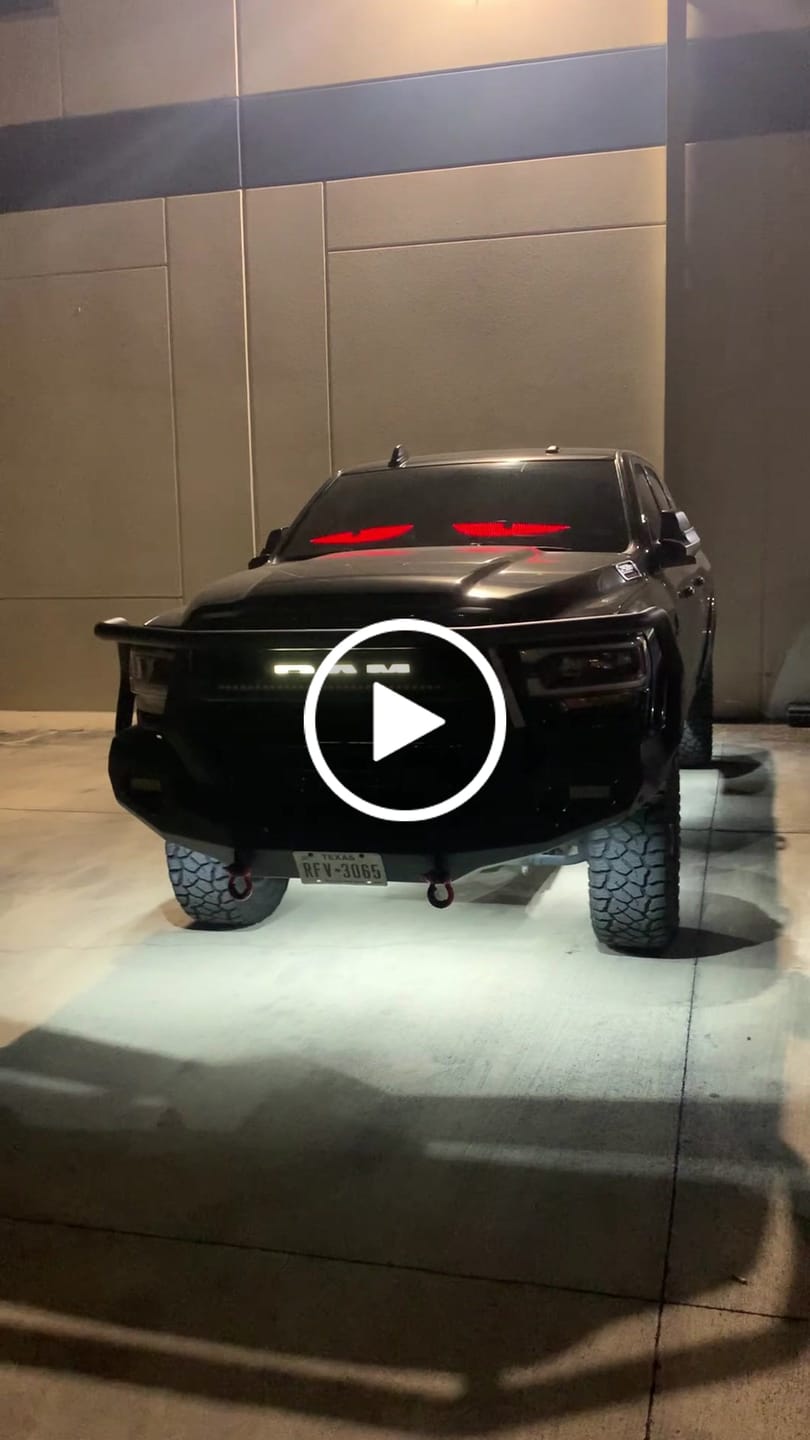 Customer video review of Electra Eyes - LED Animated Eyes