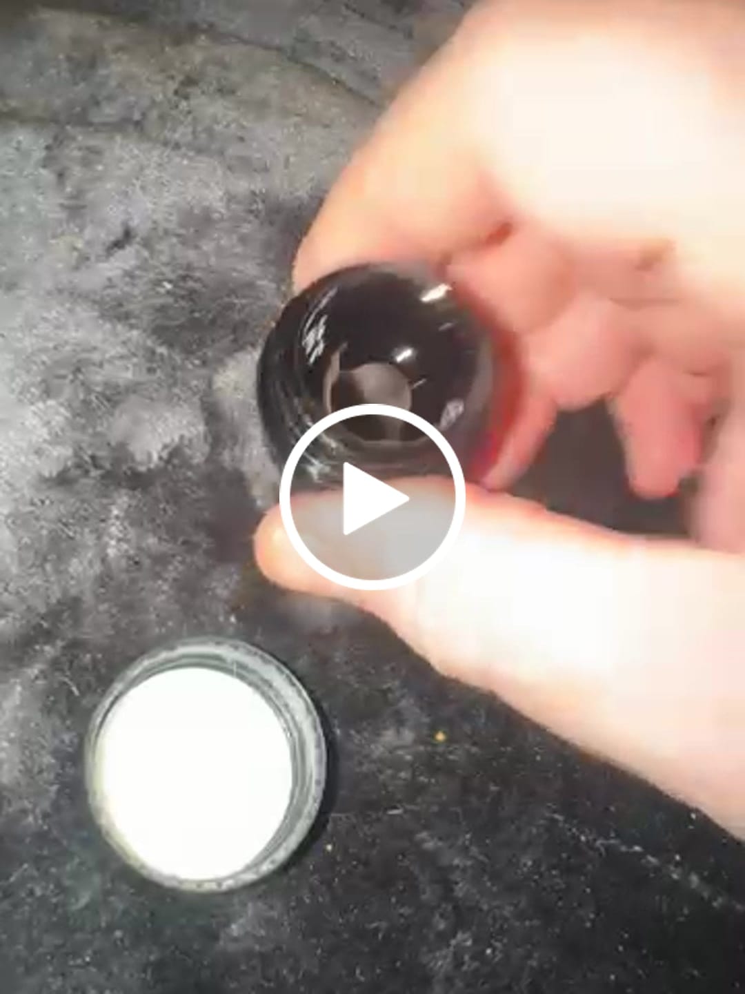 Customer video review of Blueberry Kush Badder (Buy 1 Get 1)