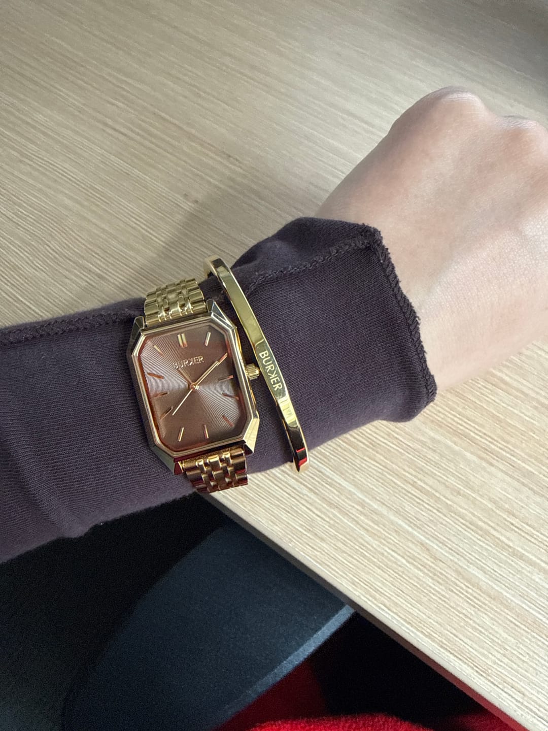Customer photo review of Isabell Gold Brown